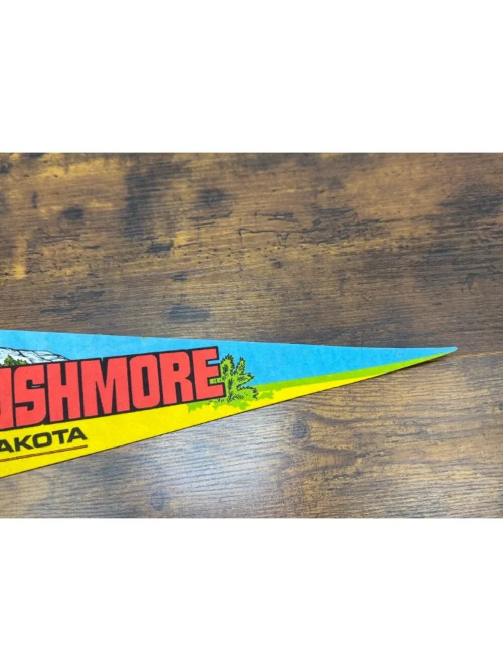 Vintage Mount Rushmore Black Hills, South Dakota pennant 25 inches